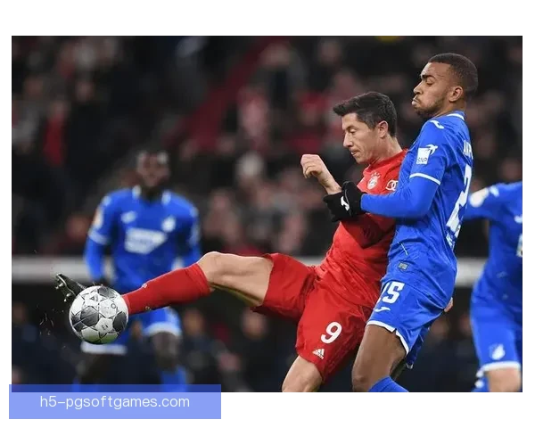 挑战巅峰：高尔夫比赛中的精彩对决